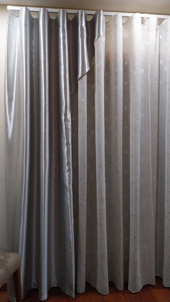 Cortinas de quarto