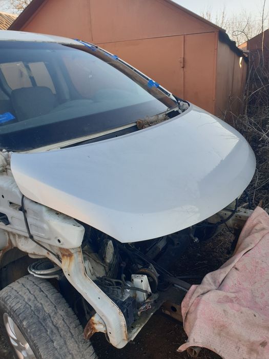 Капот Hyundai H1 Grand Starex