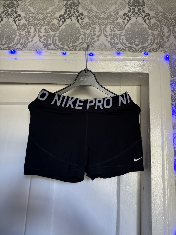 Оригінальні жіночі велосипедки Nike (S/M)