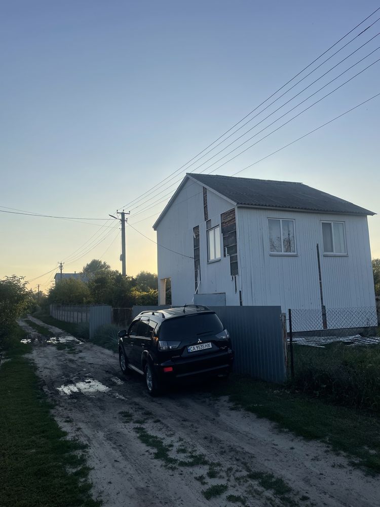 Продам дачний будинок, с. Коробівка, кооператив “Славутич”