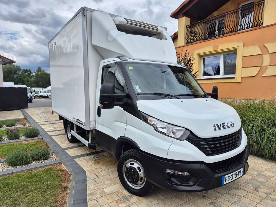 Iveco IVECO 35C16 3.0 IZOTERMA CHŁODNIA MROZNIA SPROWADZONY  Iveco 35C16 3.0 CHŁODNIA Izoterma -10  Sprowadzony  Super Stan