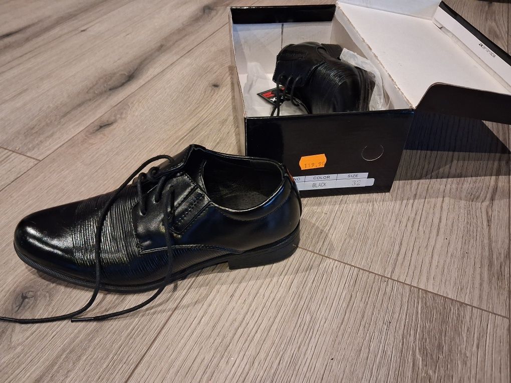 Buty eleganckie chłopięce 32 komunijne