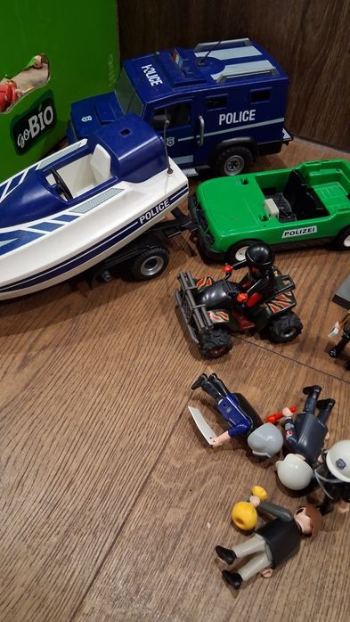 Duży zestaw Playmobil policja