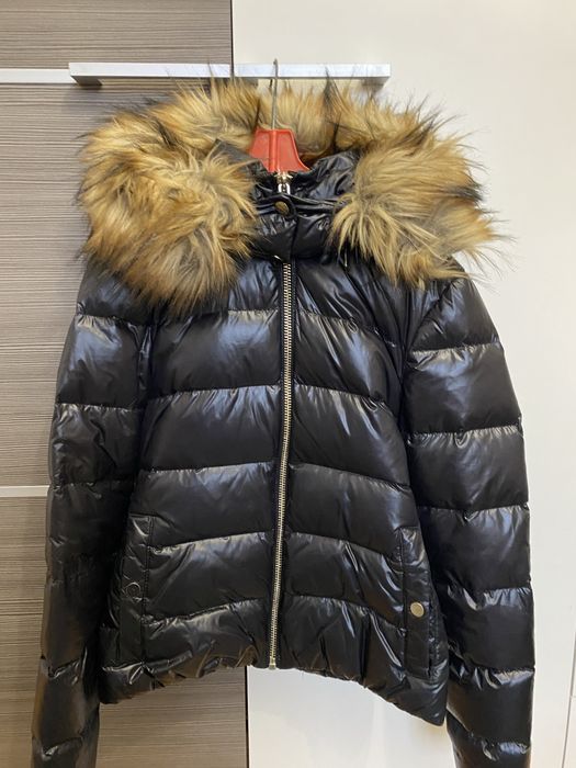 Пуховик Зара чорний