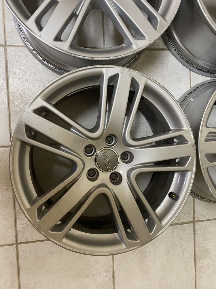 Jantes 18” 5x112 originais Audi A3 Sline Vw Caddy Golf Seat Leon skoda