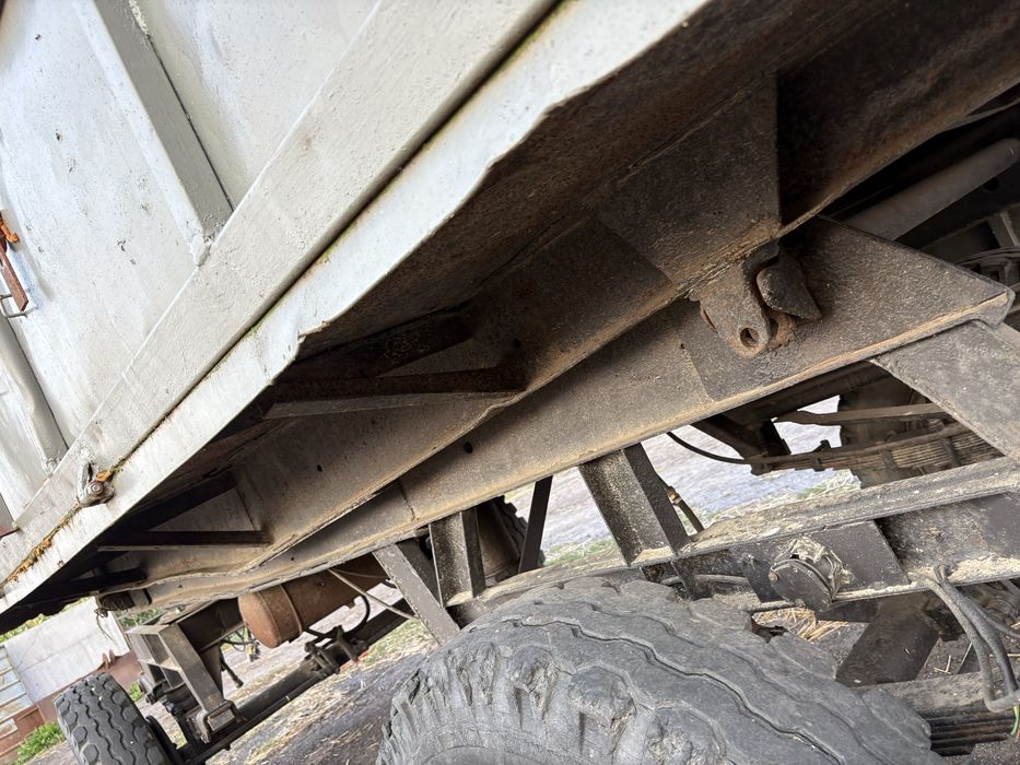 Przyczepa d55 wywrotka 3 strony