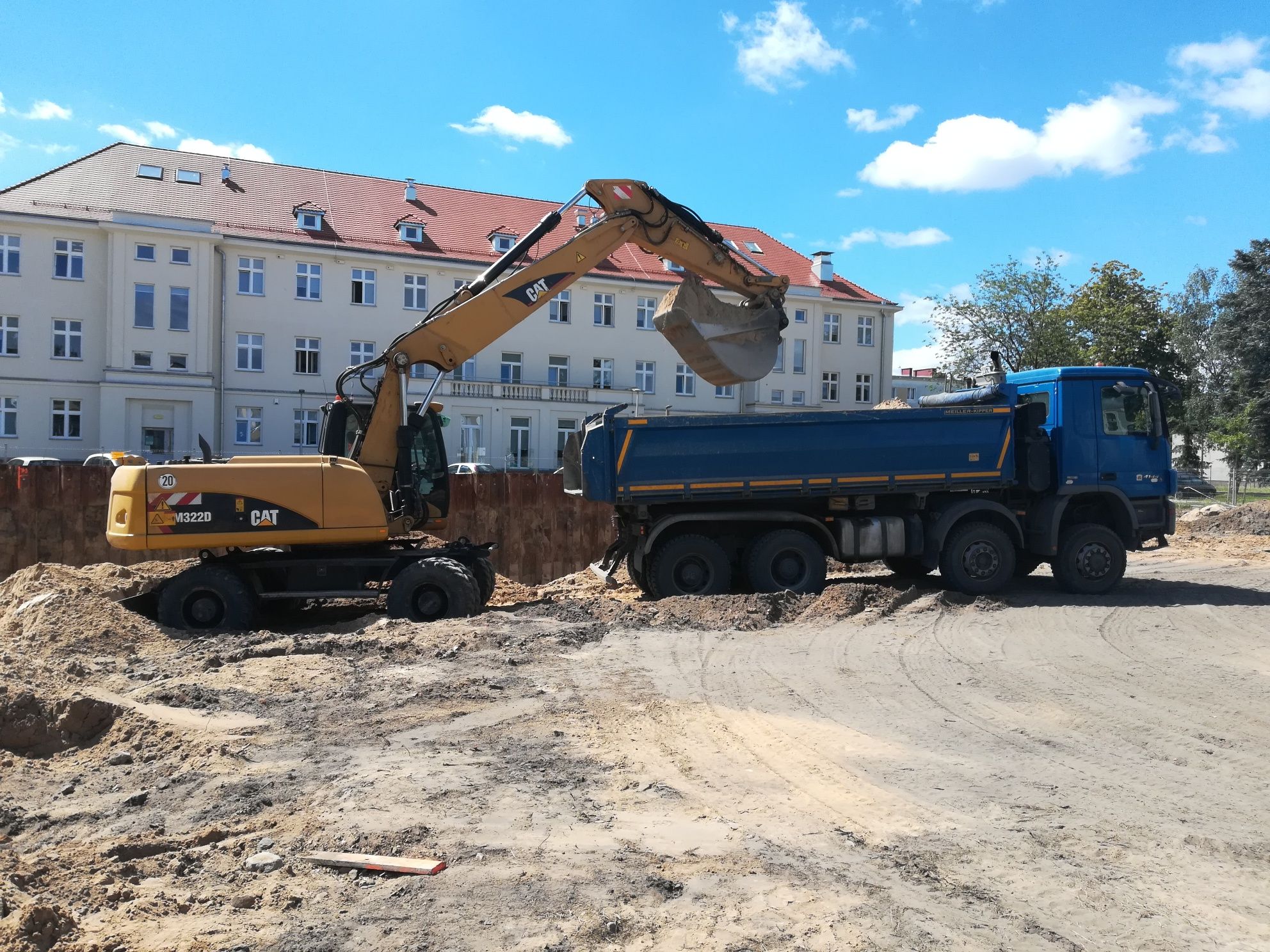 Roboty Ziemne, transport , piasek, czarnoziem, kruszywo, żwir, wykopy