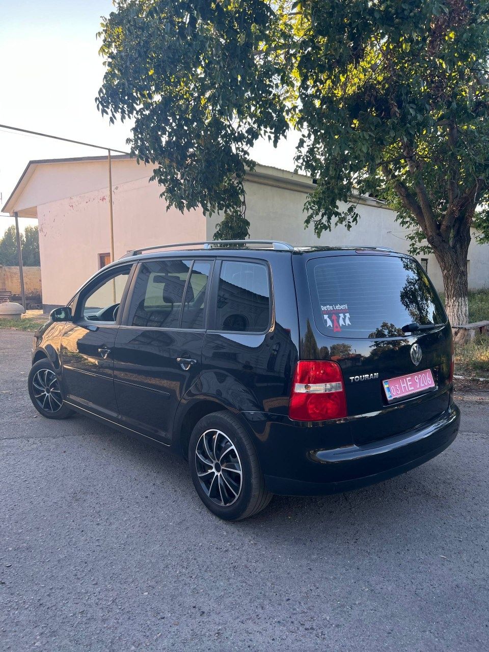 Volkswagen Touran 2003 1.6 mpi