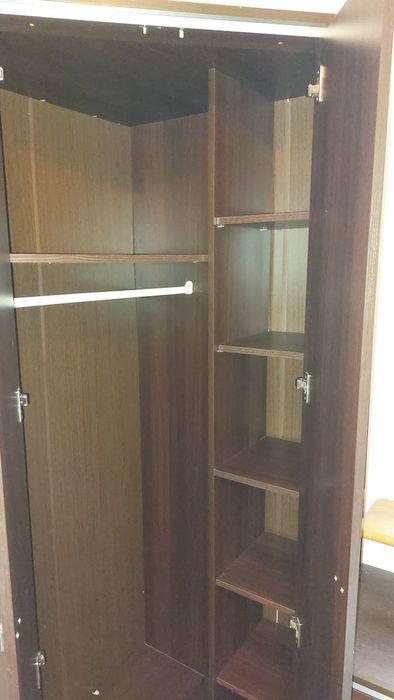 Szafa narożna brązowa