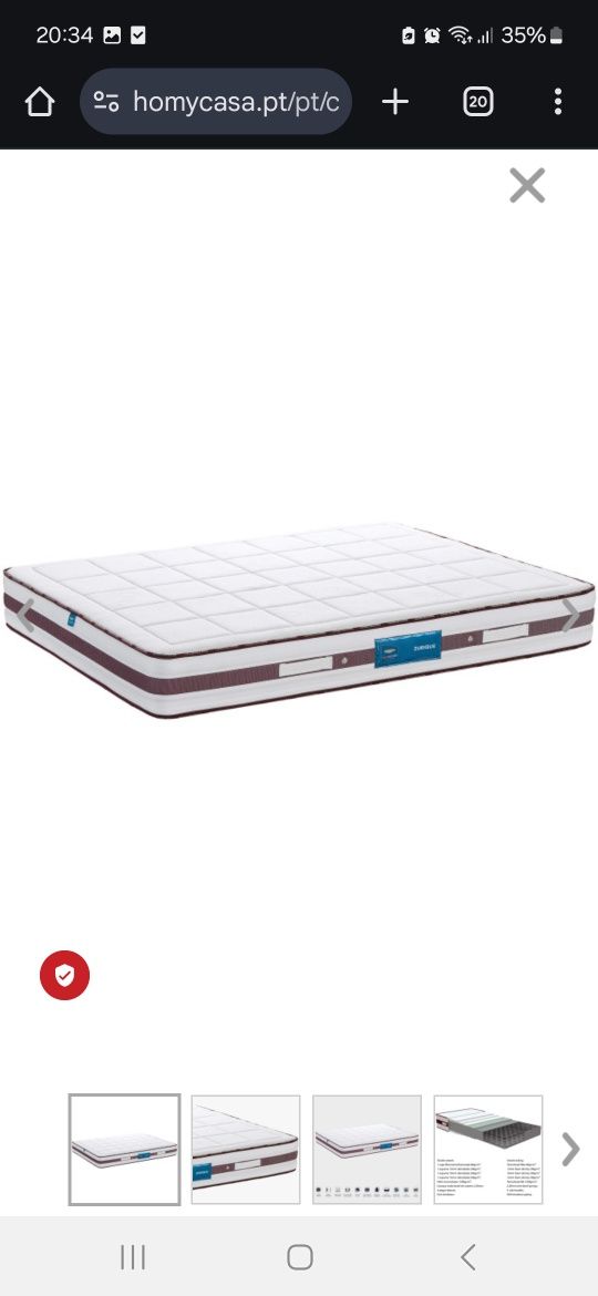 Cama com mesa de cabeceira