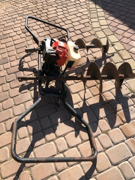 wiertnica spalinowa Oleo- Mac