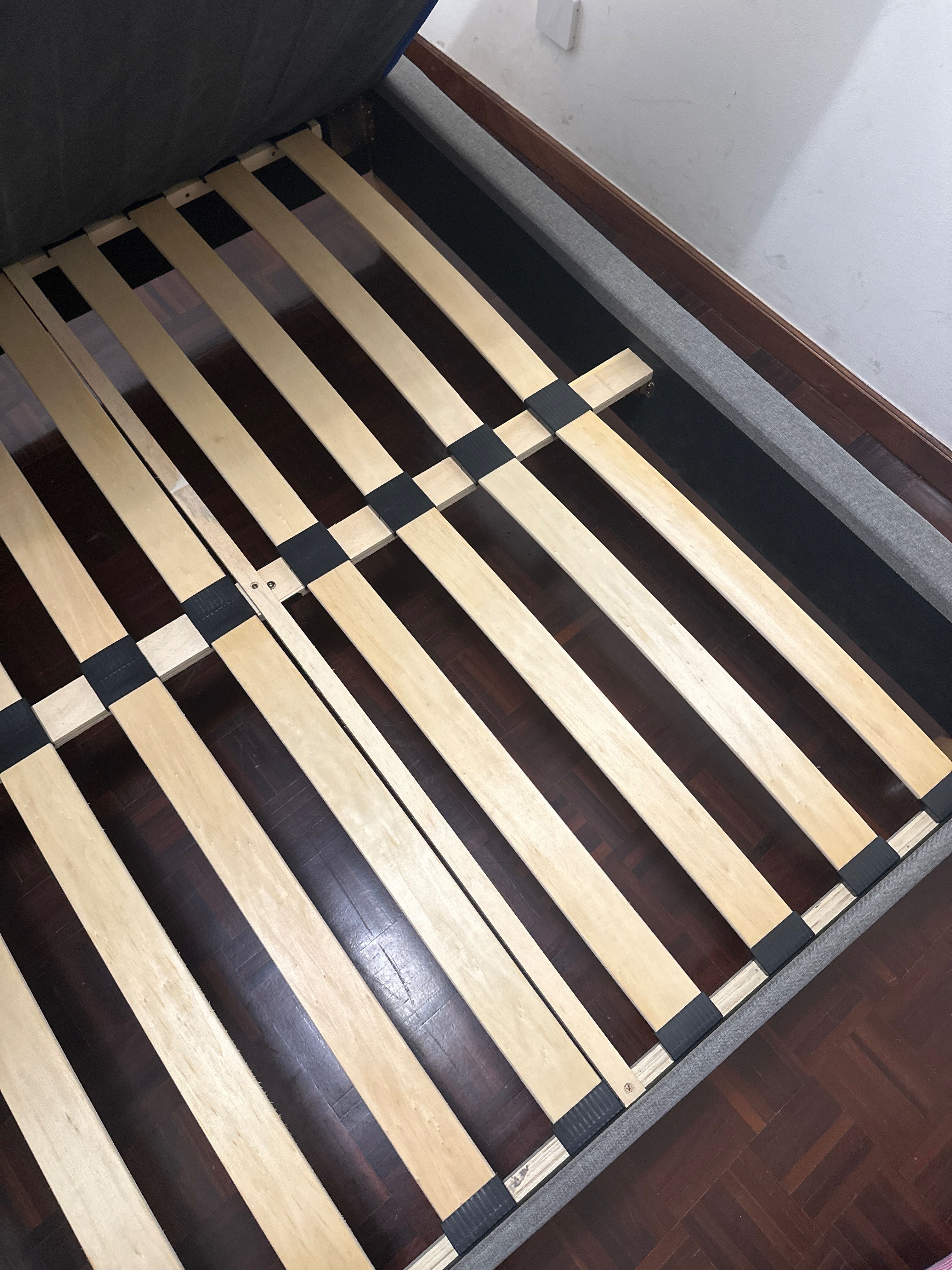 Cama casal com colchão
