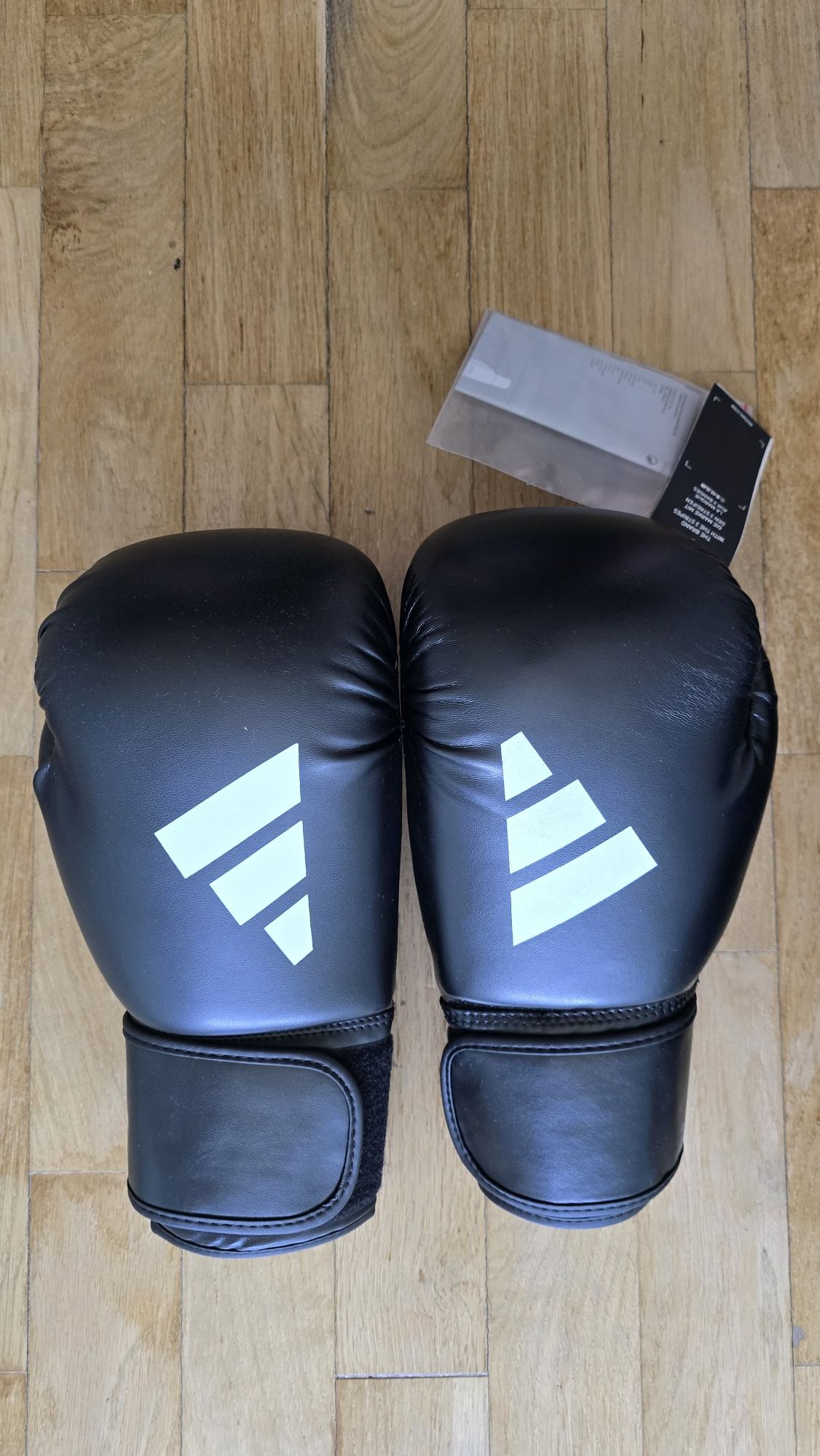 Kit de Box Adidas V2, Novo a estrear