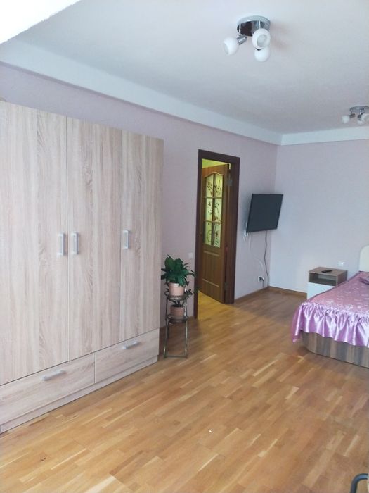 Сдается однокомнатная квартира посуточно/почасово на Оболоне.-3-555.biz.ua