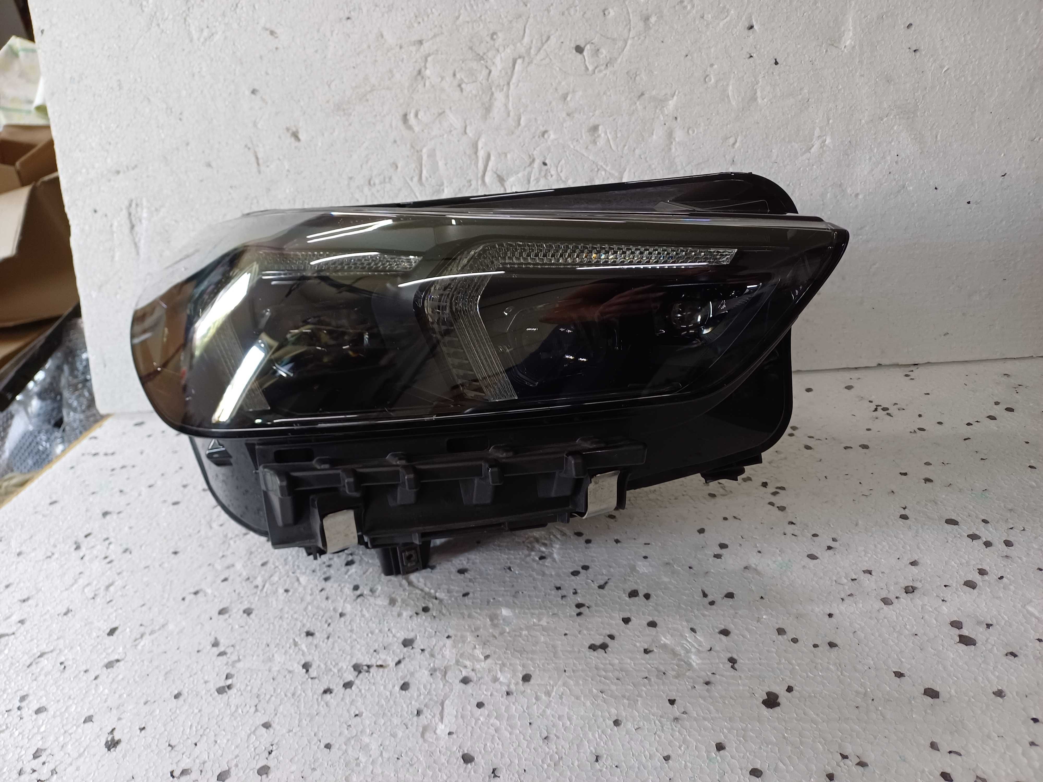 lampa prawa bmw x1 u11 led black shadow 5a9a236