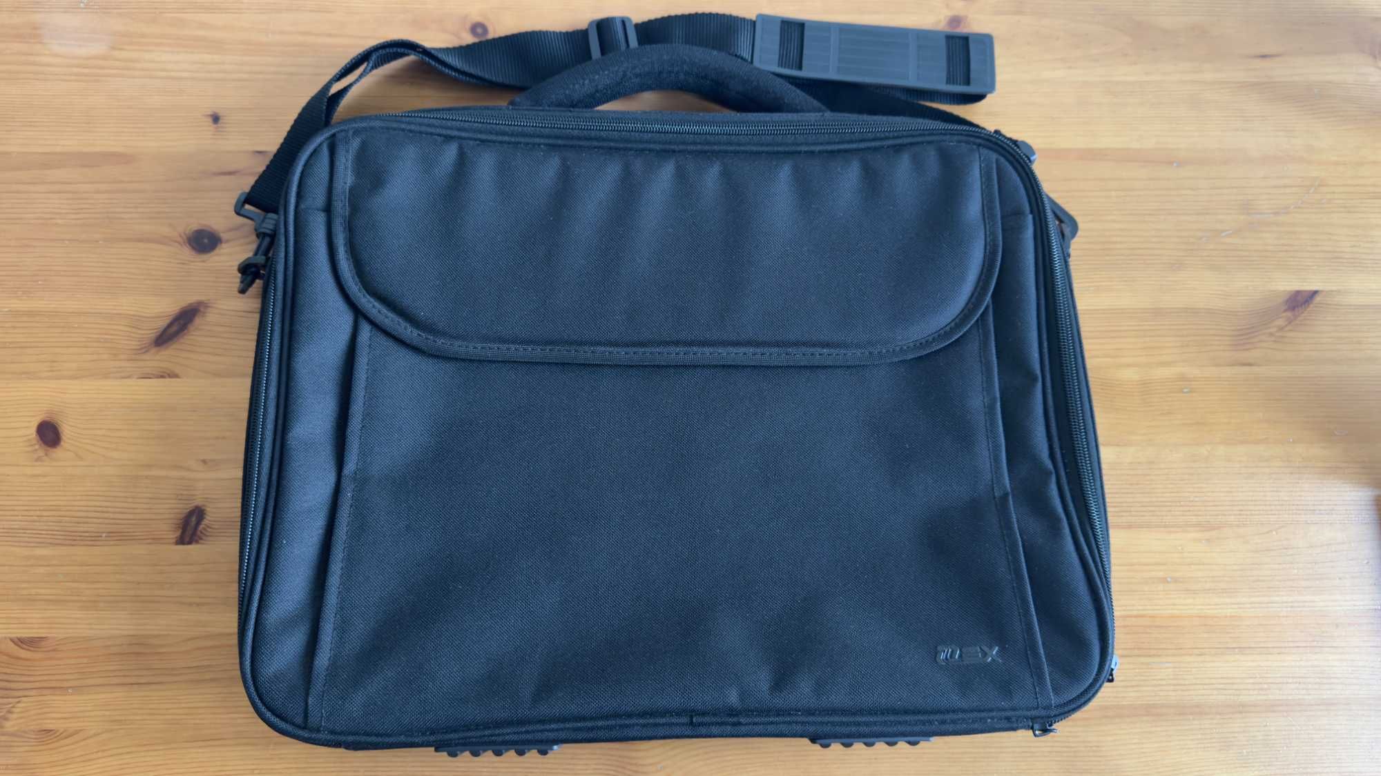 laptop ASUS 15.6" + zasilacz + torba GRATIS!