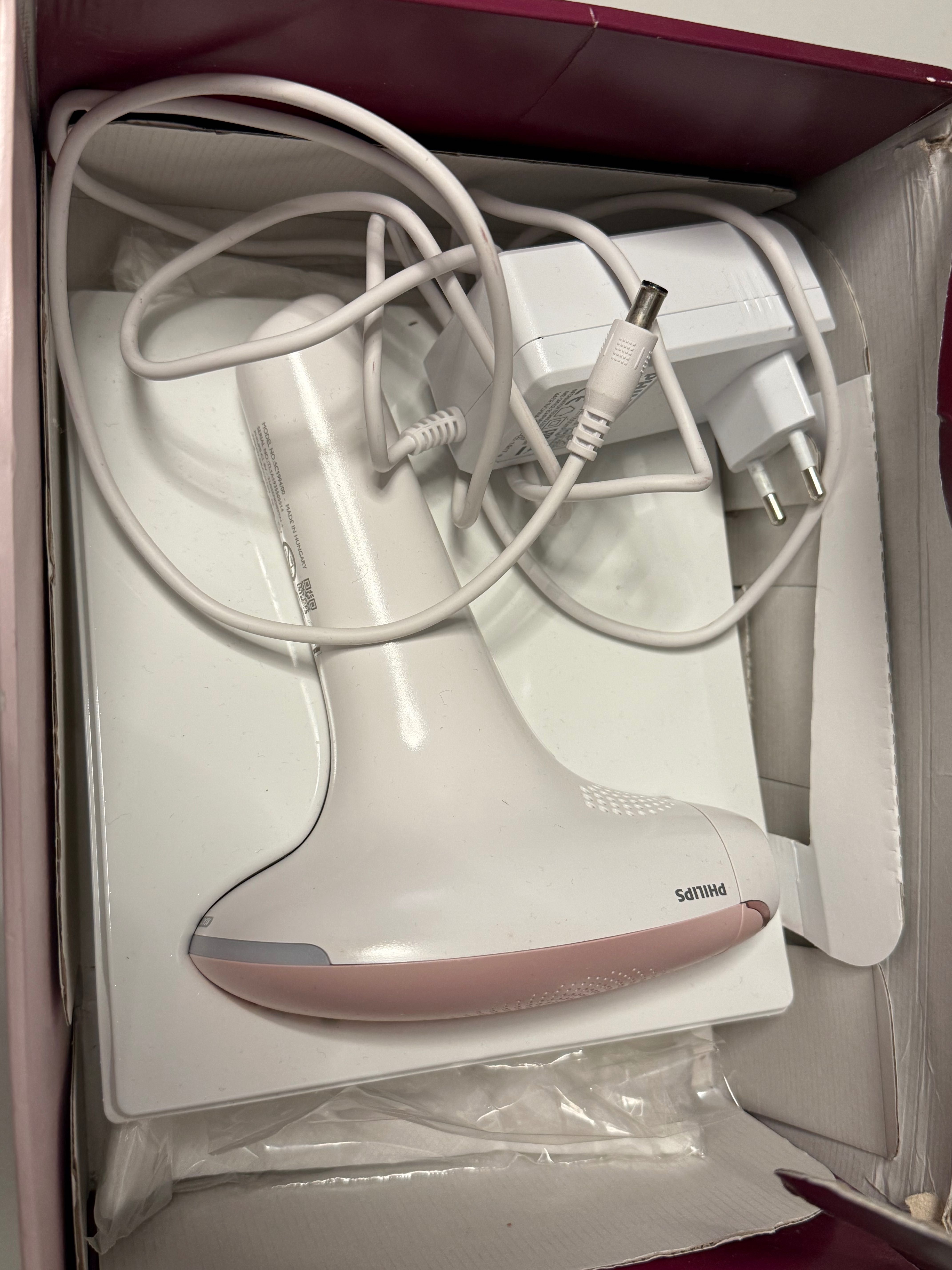 Фотоєпілятор Philips Lumea