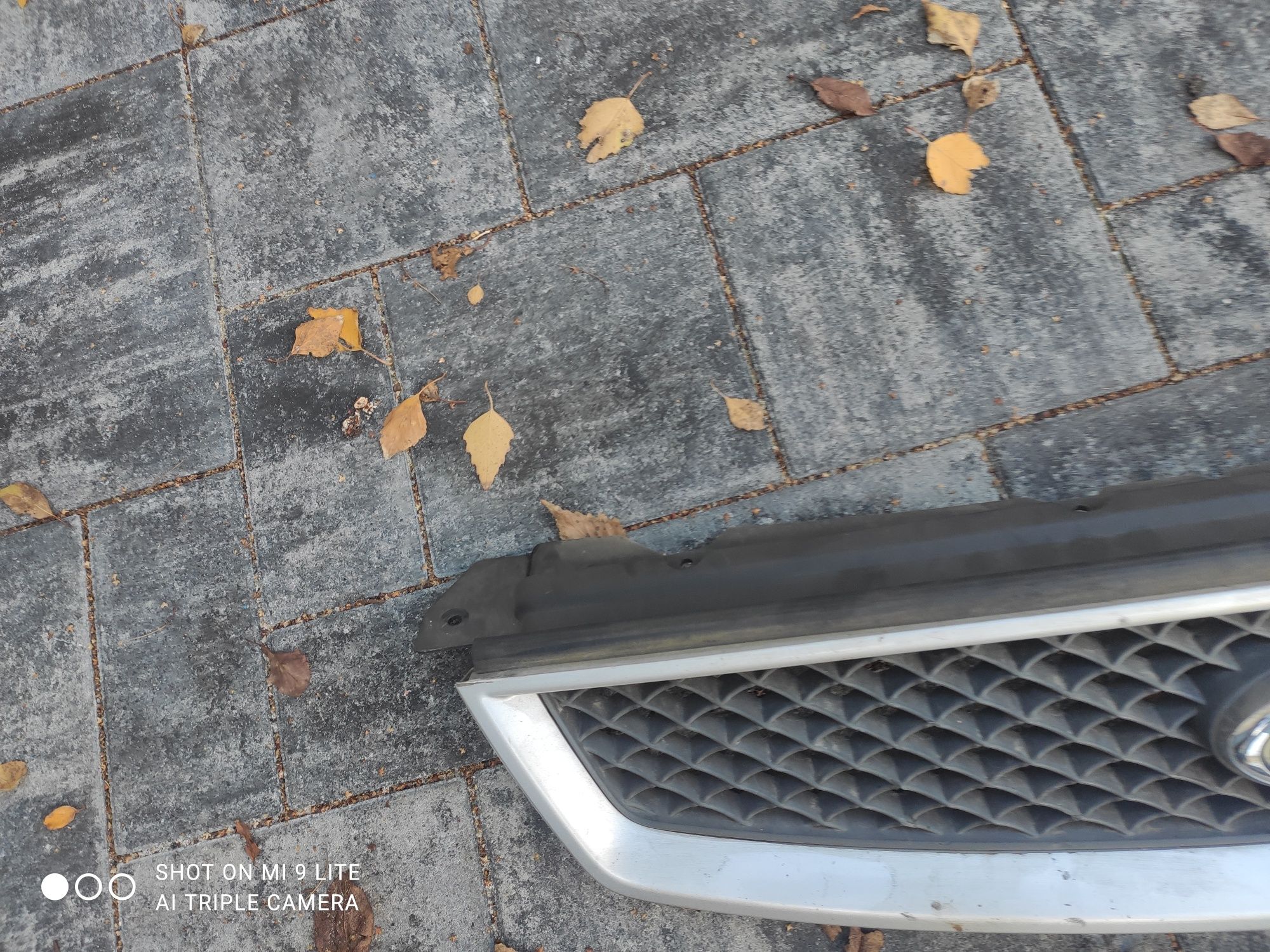 Grill przedni przód Atrapa chłodnicy  Ford Focus MK2 oryginał Srebrny