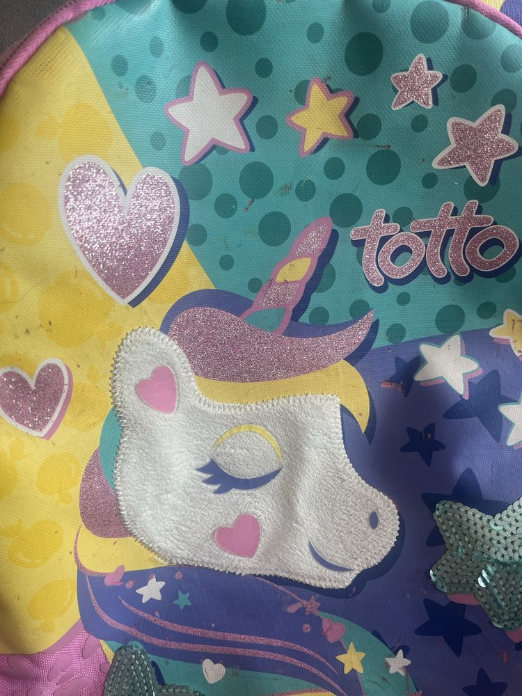 Conjunto escolar Unicórnio da Totto