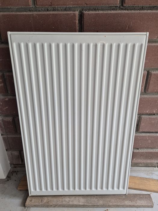 Grzejnik panelowy PURMO 90x60x10