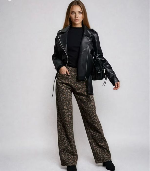 Джинси леопардові. Кльош