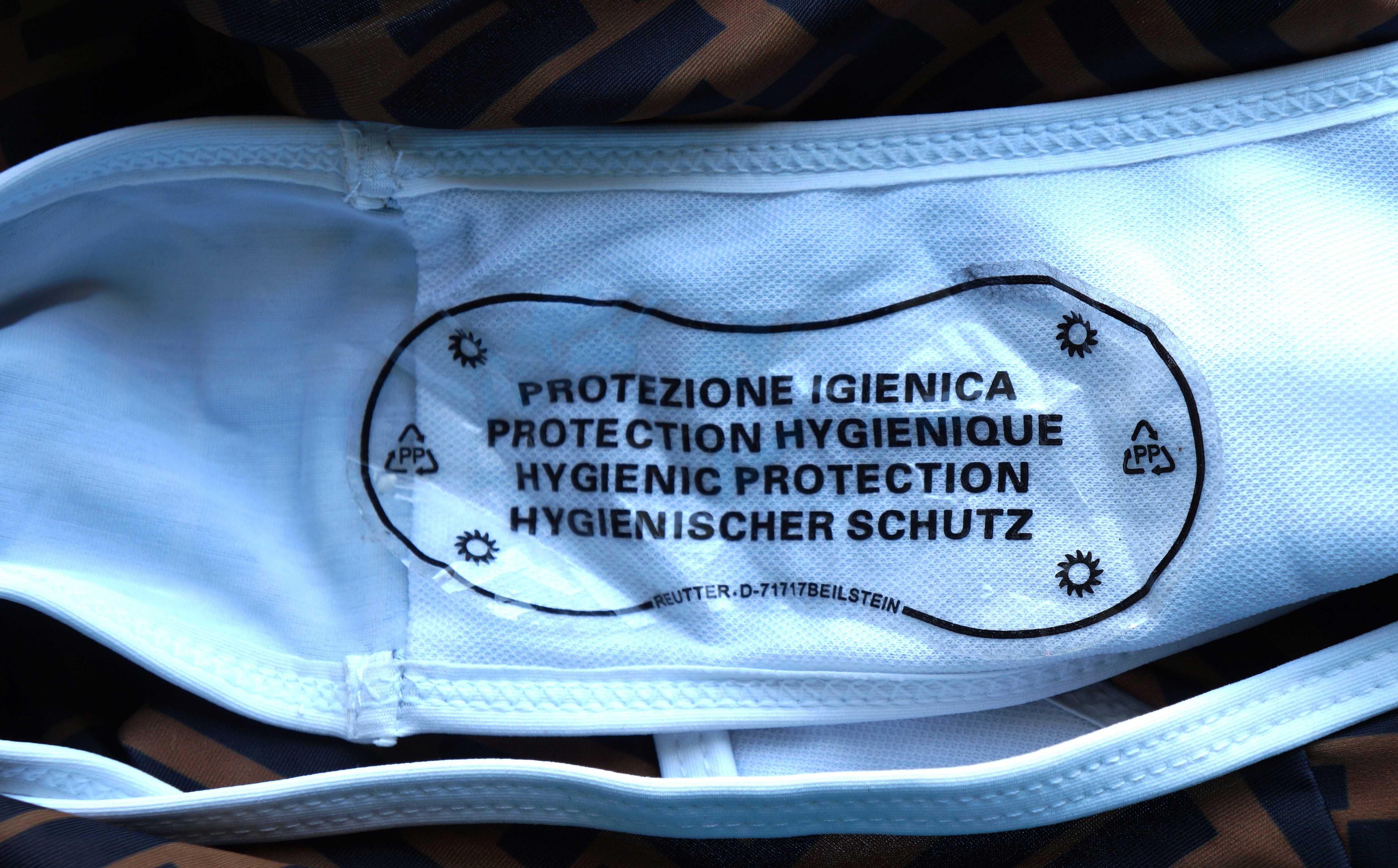 Kostium kąpielowy  Fendi.