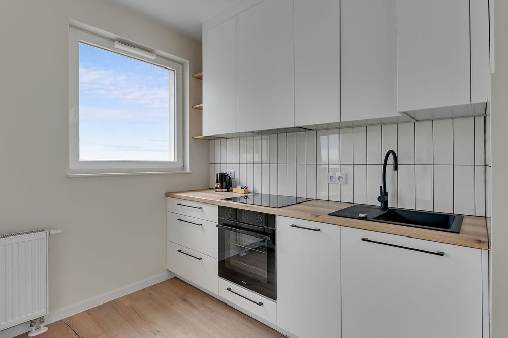 Nowe pełne umeblowanie mieszkanie 44 M2 13-piętro garaż w cenie GDAŃSK