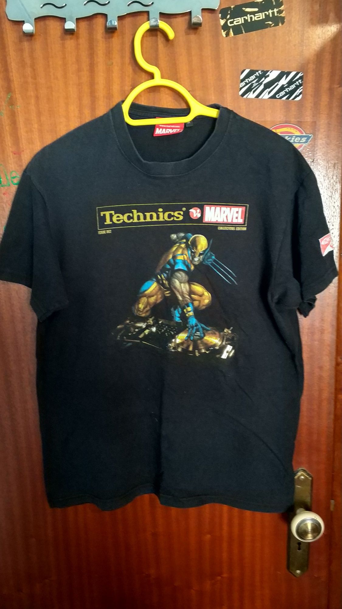 T-shirt coleção Technics vs Marvel - Wolverine