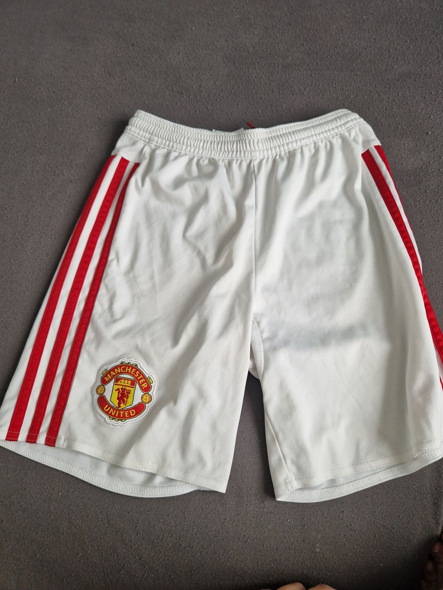 Spodenki Manchester United, adidas, 152