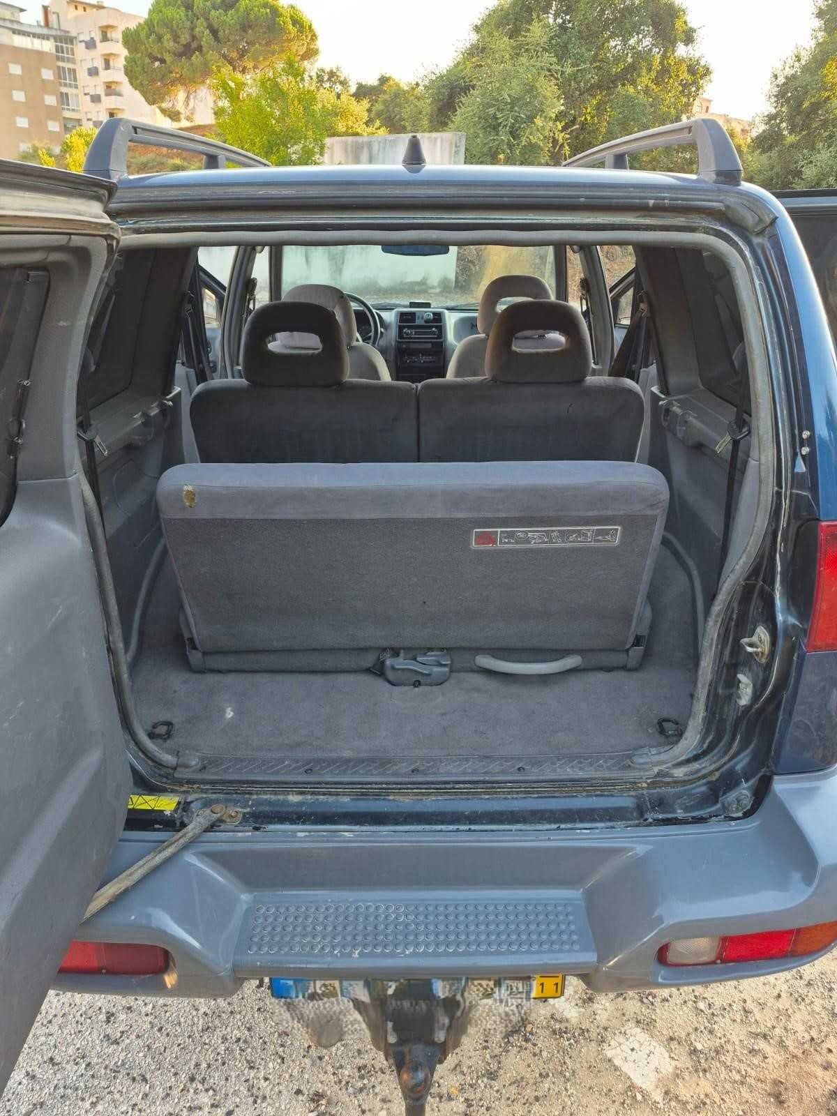 Ford Maverick 2.7 TDI 125cv -  7 lugares