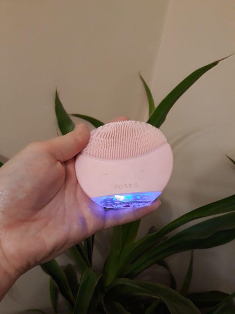 Щіточка для вмивання foreo luna mini 2