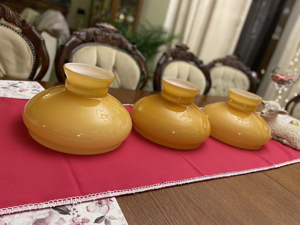 Porcelanowy Klosz do lampy naftowej Majolika