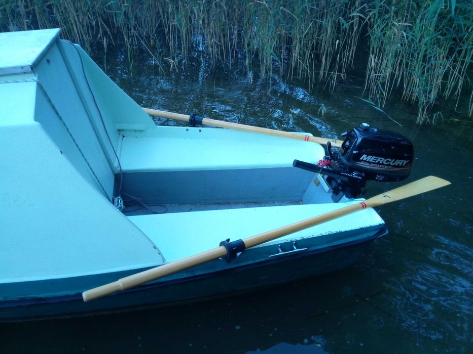 ŁÓDKA Wędkarsko-Turystyczna + Silnik Mercury 4KM FourStroke MH