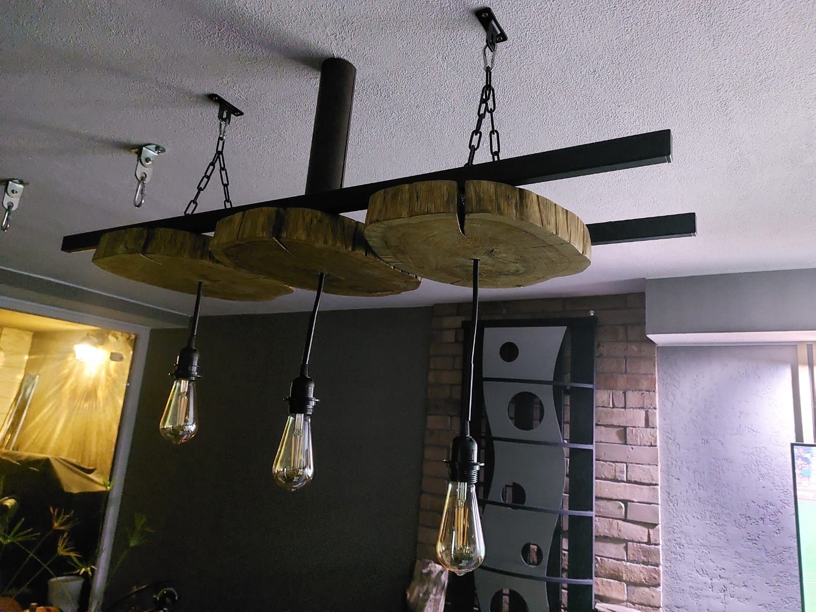 Sprzedam lampe z drewna