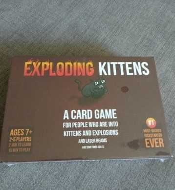 Exploding Kittens - novo/selado