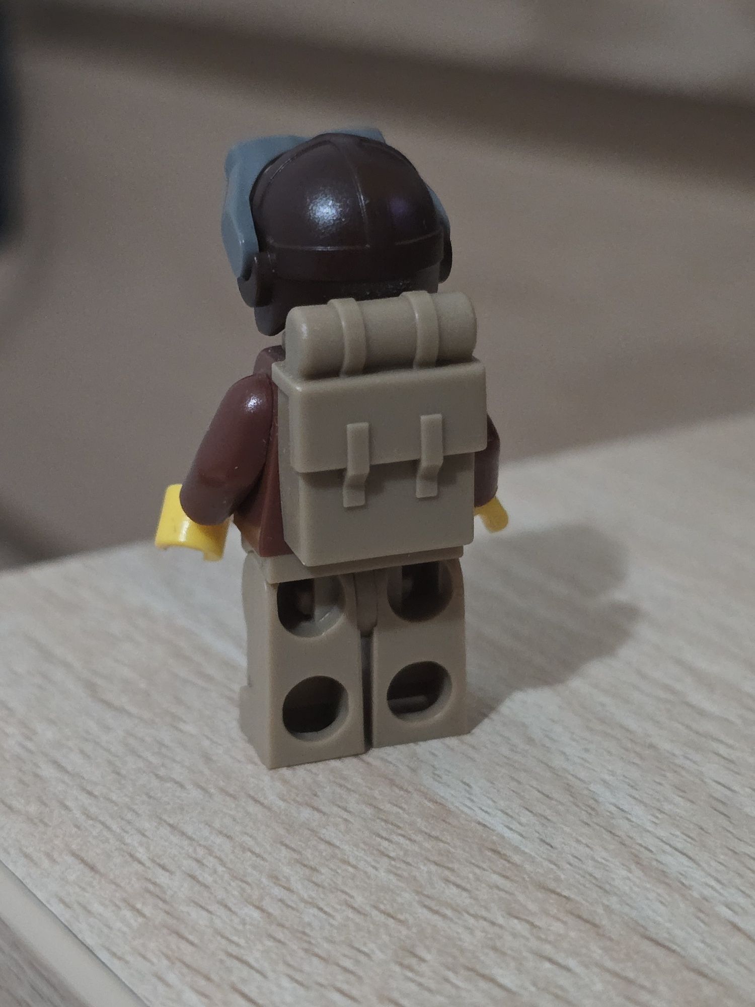 LEGO Pilot - figurka ludzik 8803