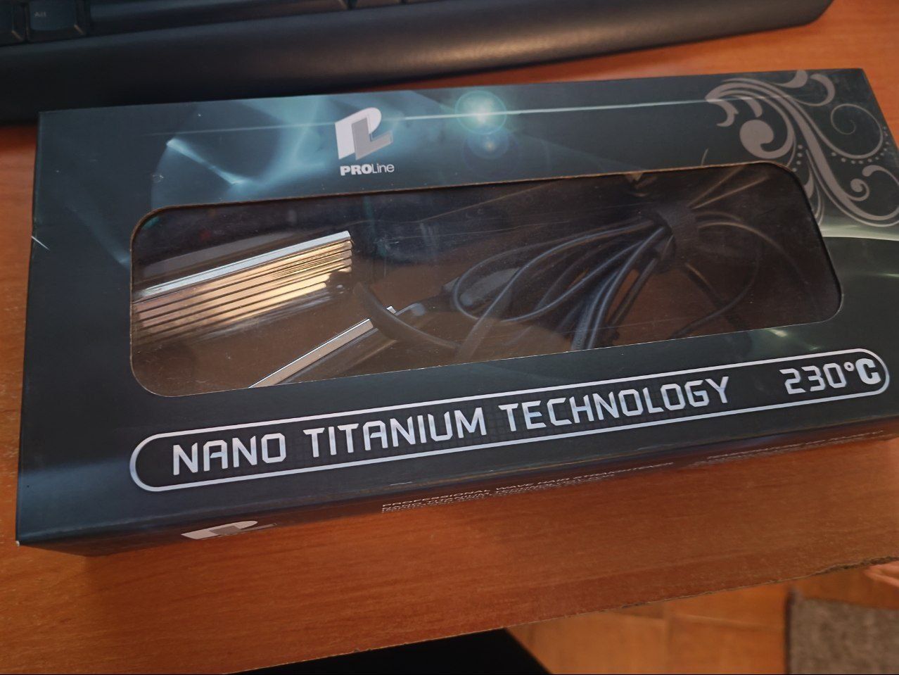 Плойка-гофре Nano Titanium 45W Proline в ідеальному стані 
В ідеальном