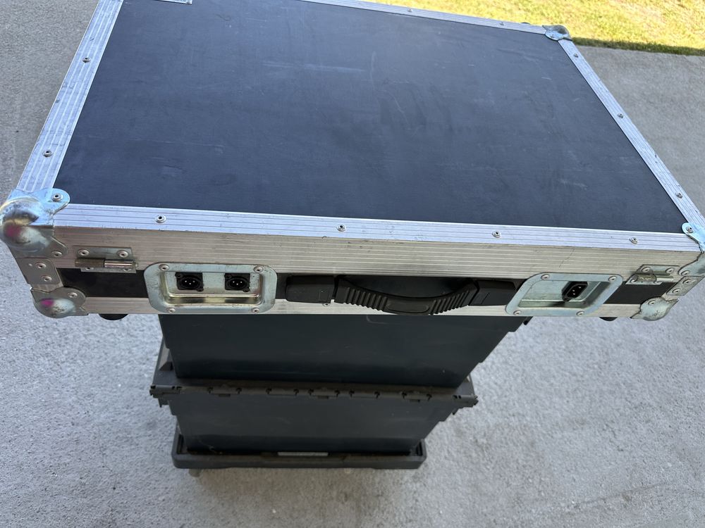 Denon MCX 8000 + case WMCase