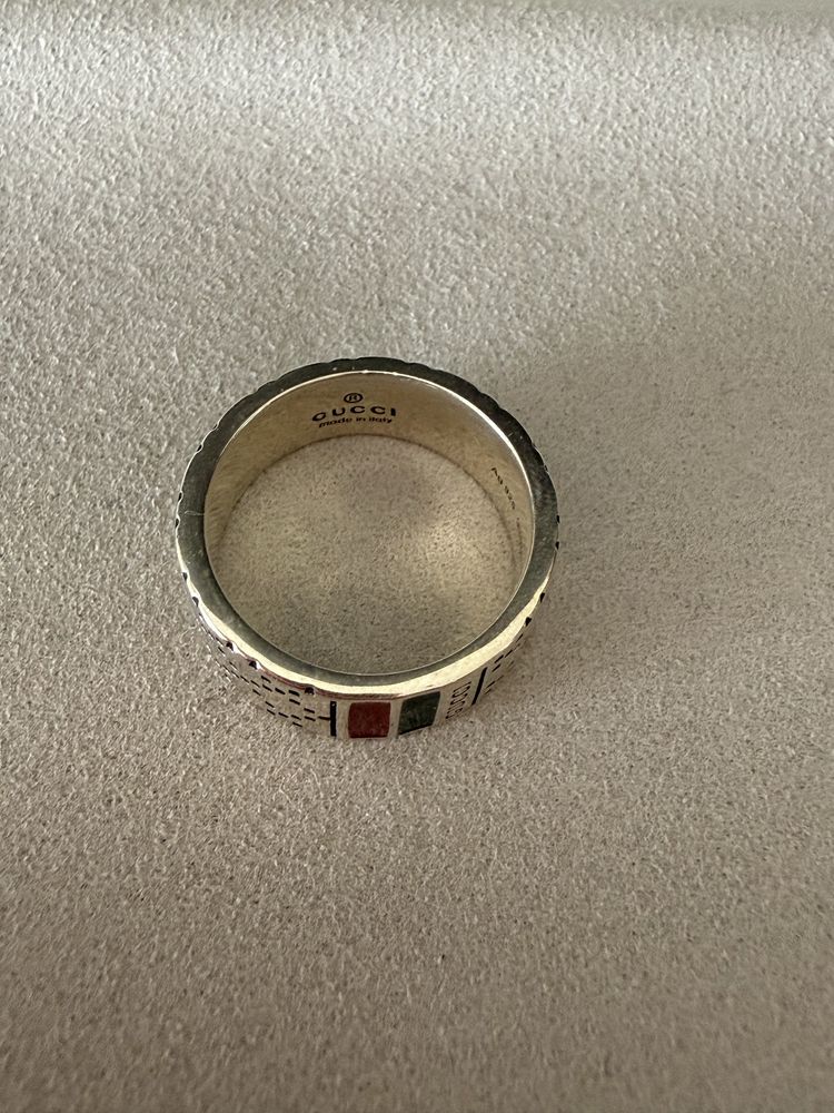 Anel Gucci impecavel
