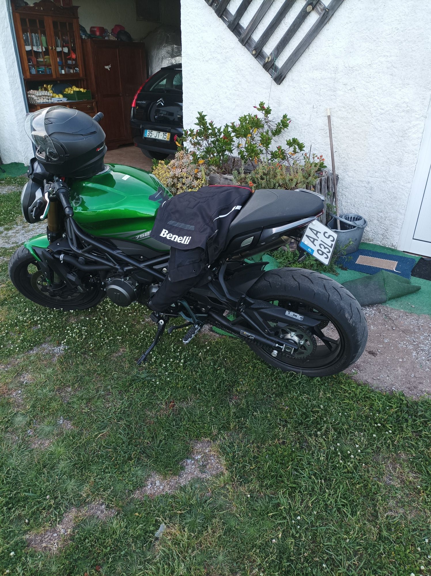 Benelli 752s 2020