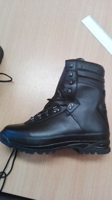 Buty z membraną izolacyjną 27 cm