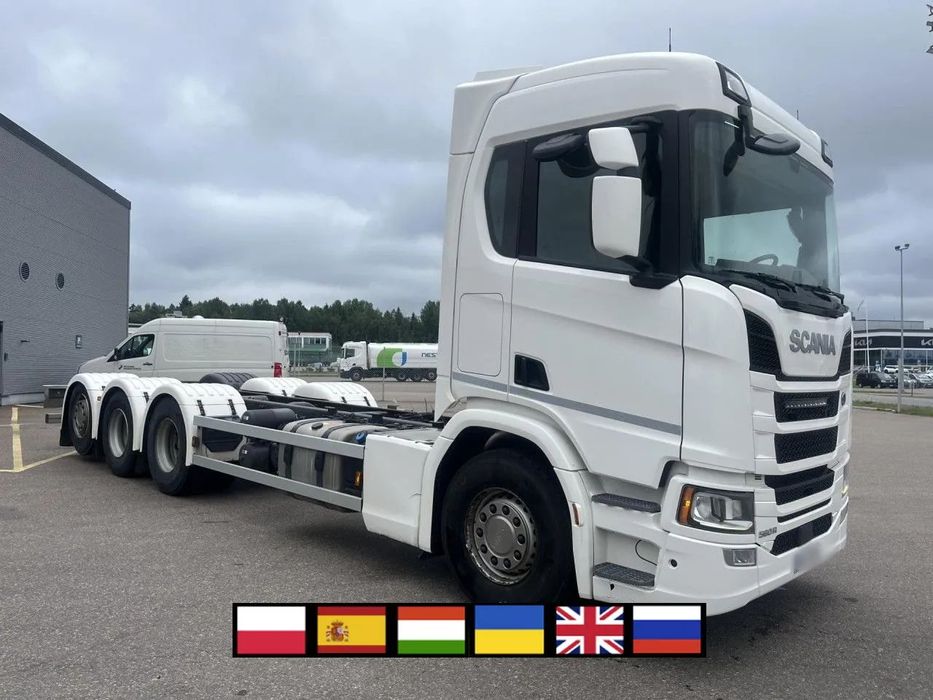 Scania R560 B8x4*4 / Rama do zabudowy / kab. sypialna / PTO  _238719