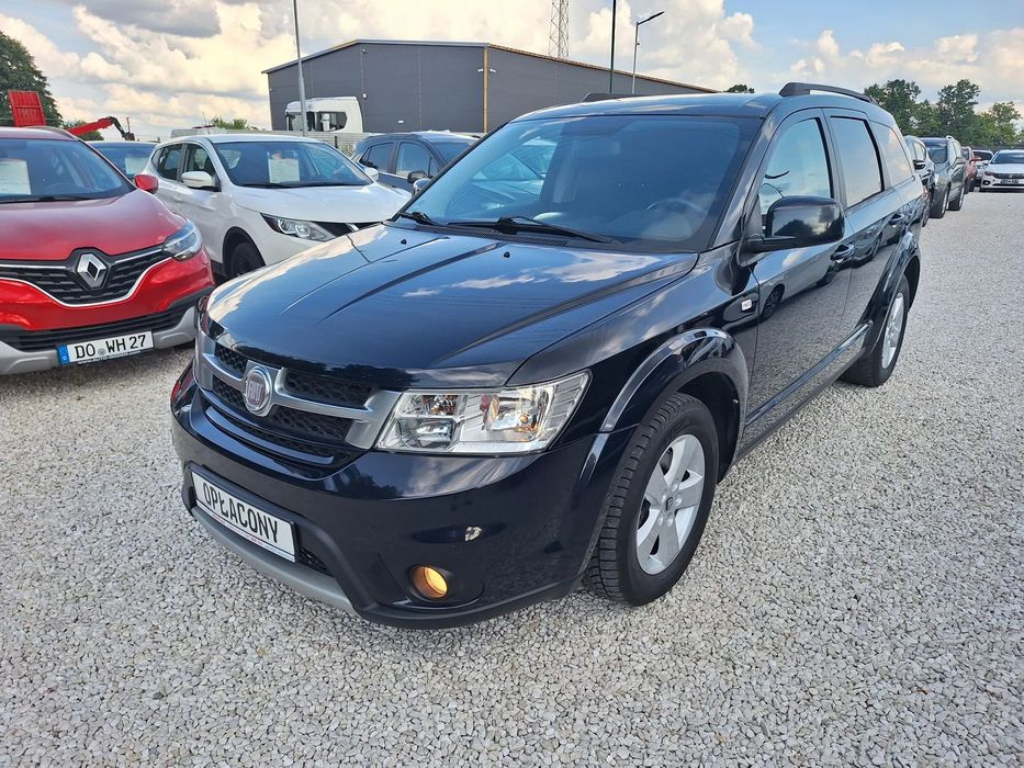 Fiat Freemont 2.0 Diesel_Nawigacja_4X4_Automat_7-Osobowy_Zadbany z Niemiec.