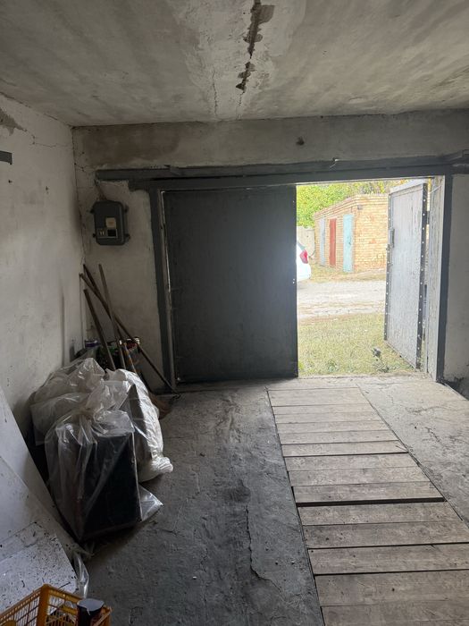 Гараж капитальний кирпич