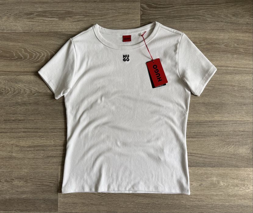Женская футболка Hugo Boss