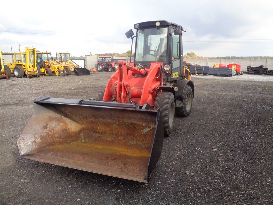 Ładowarka JCB 407 B ZX + łyżka bocznego wysypu 2005 r