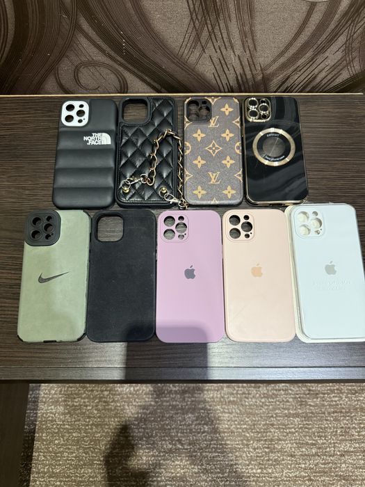 Чехлы на iPhone 12 pro max