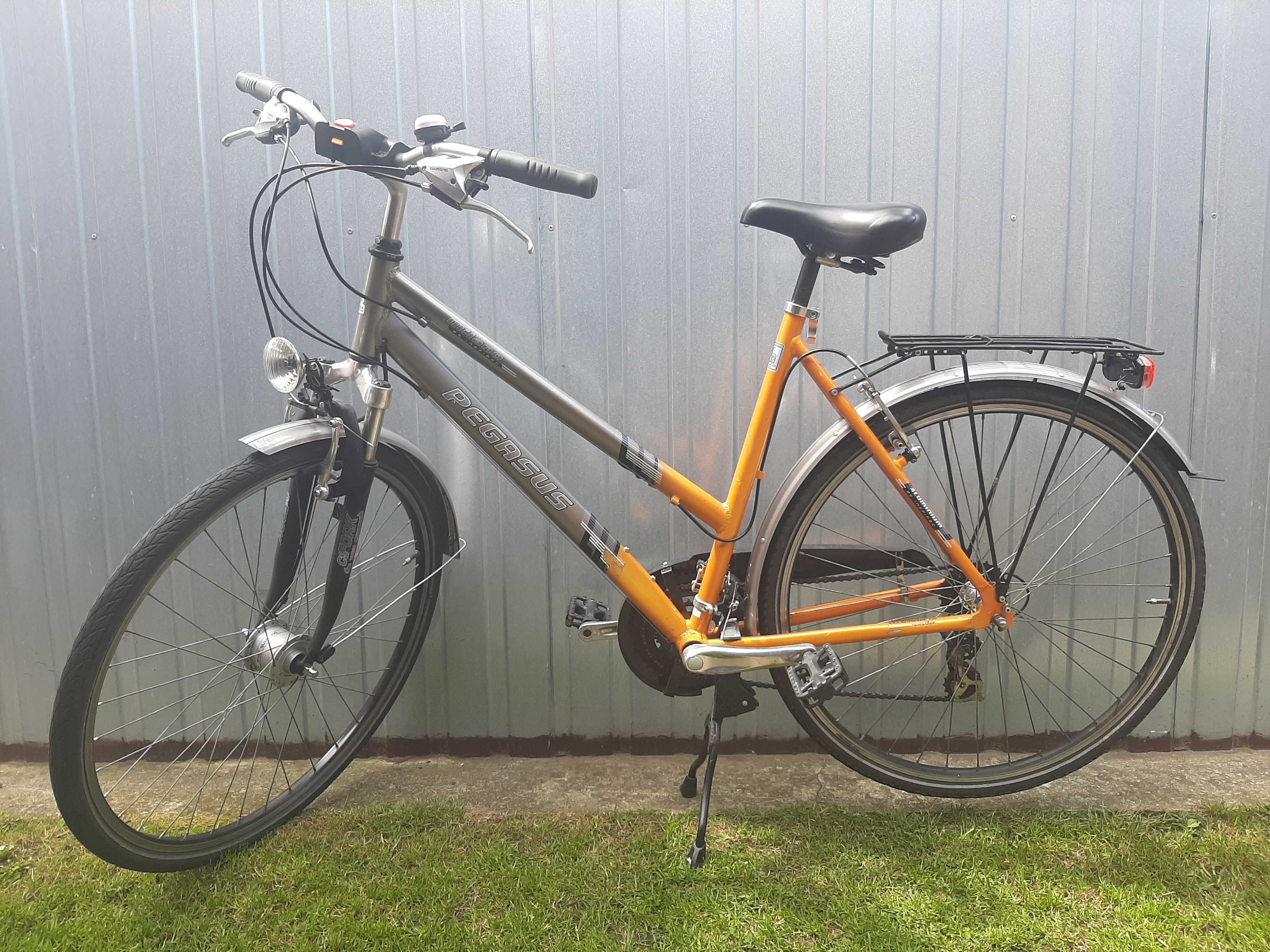 Rower Pegasus damka 28 cali