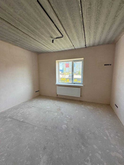Продаж 2к квартира(чистова) Новобуд.АГВ. Власний дворик. Паркомісце