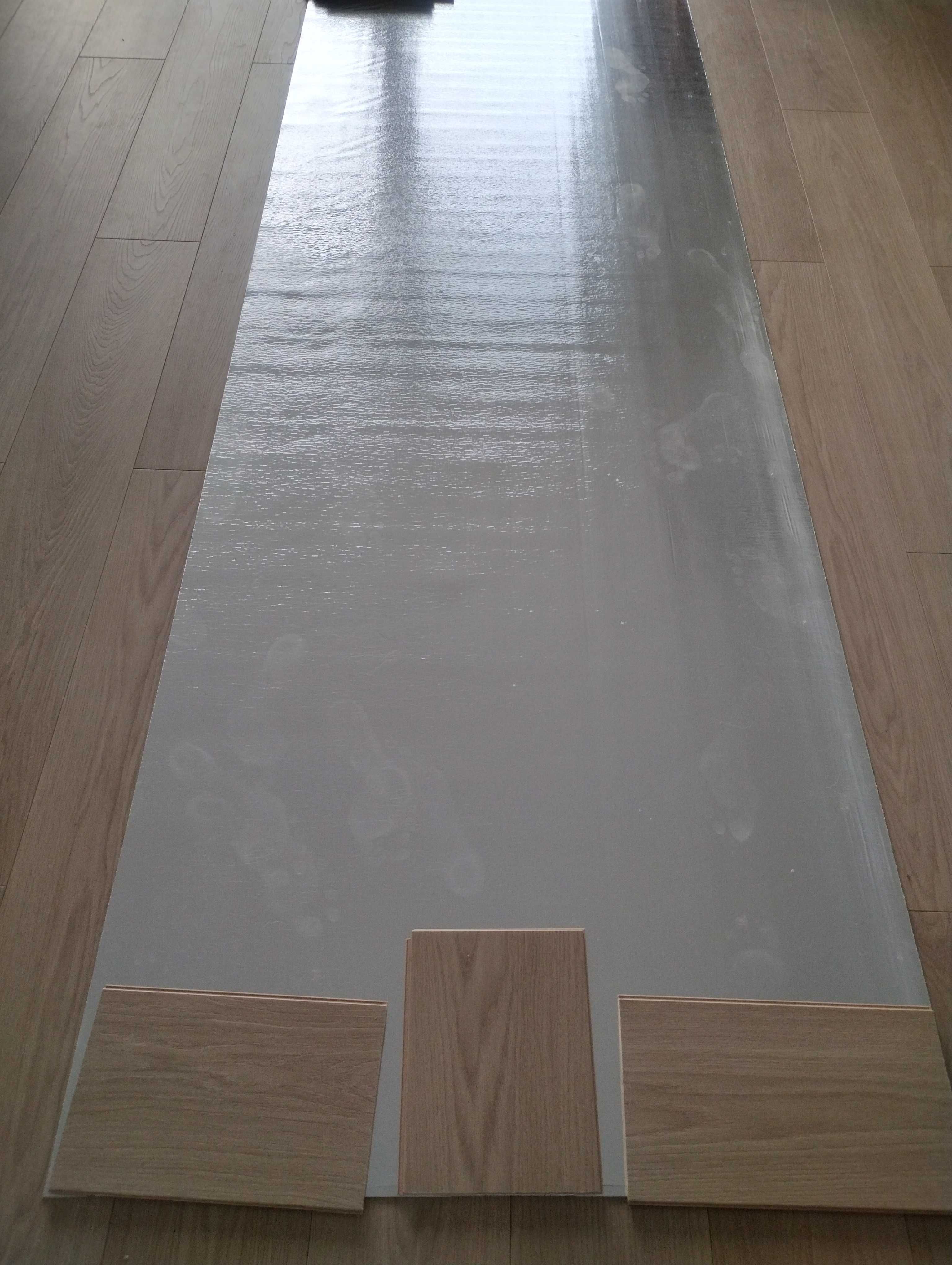 Sprzedam paczkę paneli laminowanych Dąb beżowy lakierowany- Quick-Step
